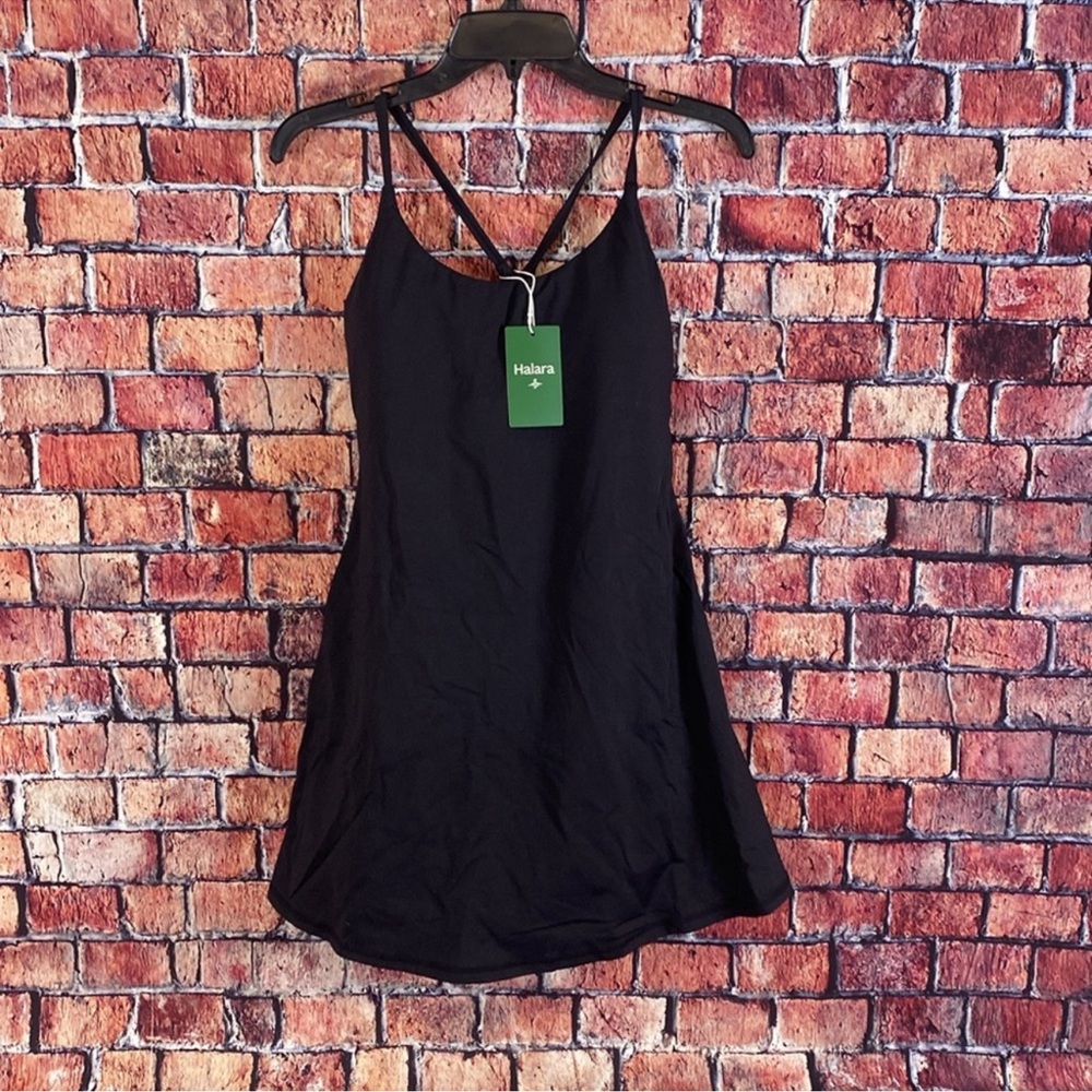 Halara Softlyzero Plush Backless Active
Dress-Easy Peezy Edition